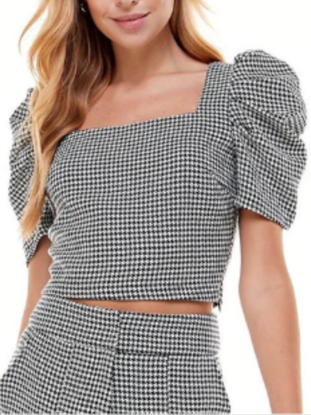 TCEC Women's Black & White Striped Puff Short Sleeved Crop Top Small